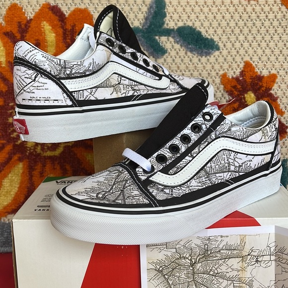 Vans Old Skool
(Moca) Frances Stark/Maps
VNOA5KRF94H
WMNS sneakers athletic shoe - Picture 9 of 16